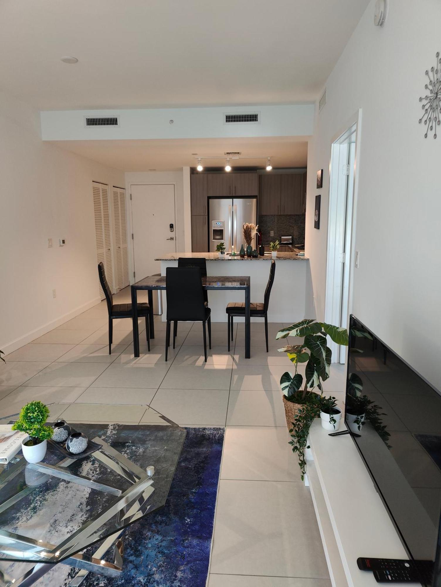 Apartamento Style 1-bdrm Downtown Doral *